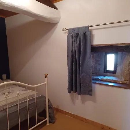 Wisteria At De La Vienne Holiday home Chaunay