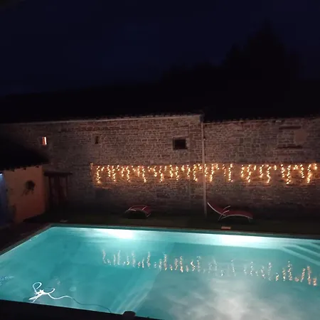 Wisteria At De La Vienne Holiday home Chaunay