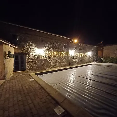 Wisteria At De La Vienne Holiday home *