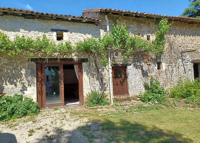 Wisteria At De La Vienne Hébergement de vacances *