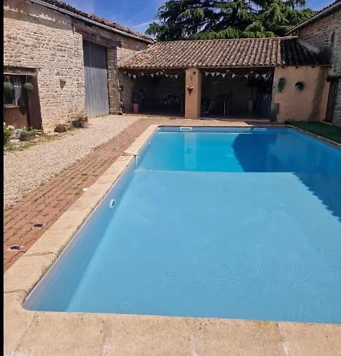 Wisteria At De La Vienne * Chaunay